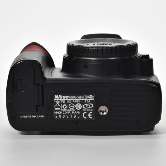 Nikon D40x DSLR Camera 10.2MP Nikon AFS 18-55mm Lens 22,619 Clicks 32GB SD Card - Picture 9 of 16